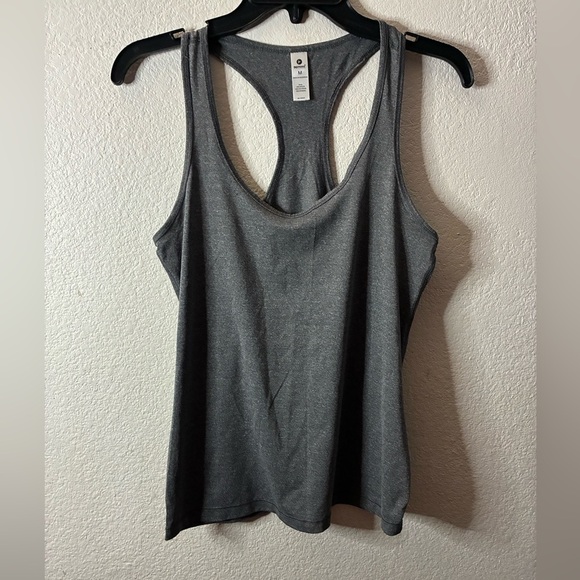 90 Degree By Reflex Grey Charcoal Racerback Tank M - Picture 2 of 8